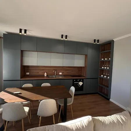 Seaview Two Bedroom Διαμέρισμα *