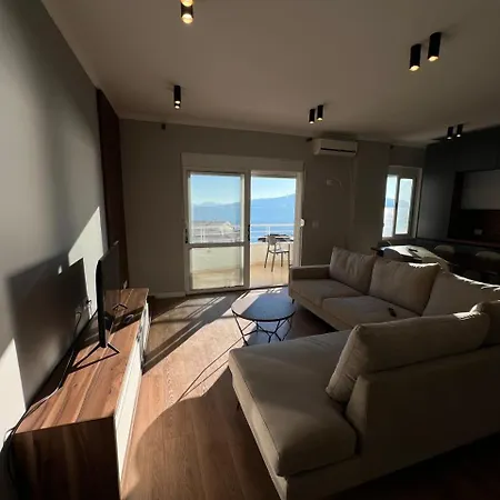Διαμέρισμα Seaview Two Bedroom Σαράντα